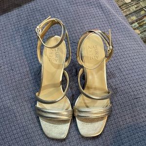 Naturalizer Gold Rizzo Dress Heels Size 8.5
